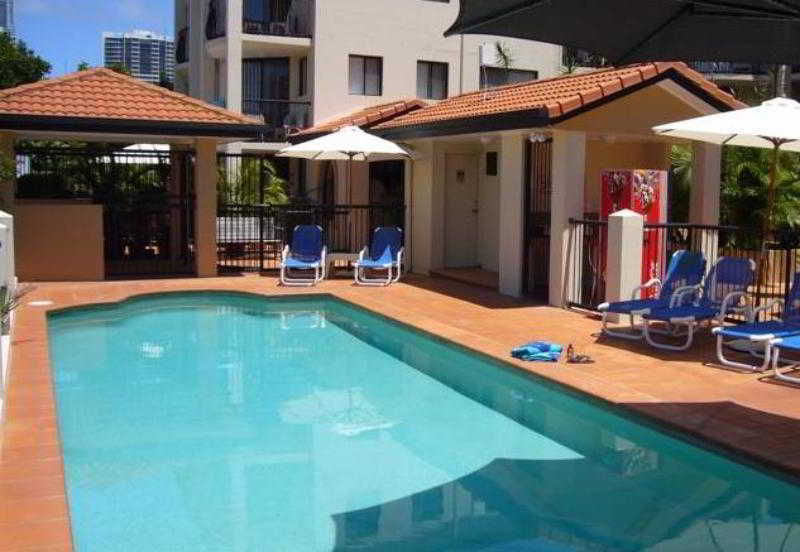 Chevron Palms By Gold Coast Premium Aparthotel Exterior photo
